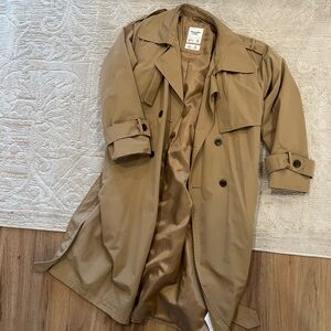 Abercrombie & Fitch Beige Trench Coat